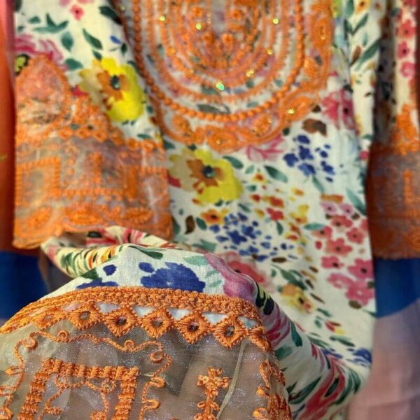 Pakistani Afroze inspired Stitched 3 piece Set - Image 3