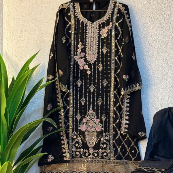 Gorgeous Stitched 3 piece Set