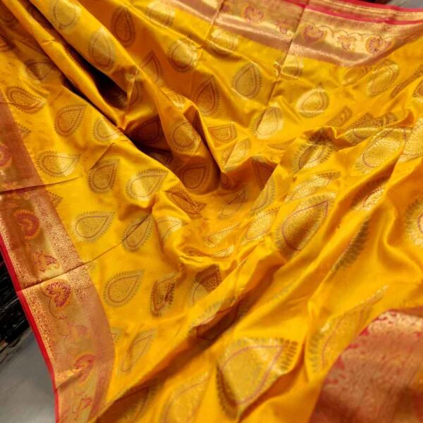 অরিজিনাল ইন্ডিয়ান খাদ্দি জাল কাতান শাড়ী - Image 3