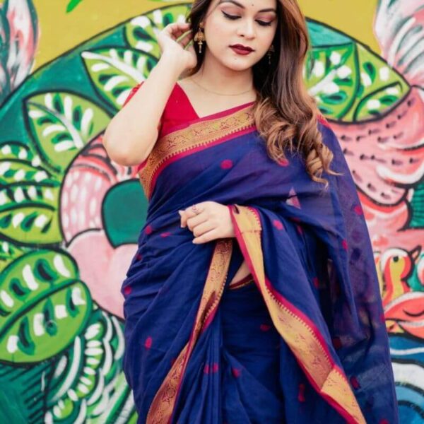 পিওর আড়ংয়ের কটন নকশি পাইর শাড়ী - Image 3