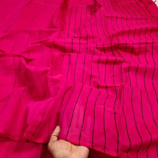 হাফসিল্ক এক কালার চুমকি শাড়ী - Image 2