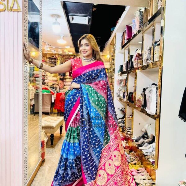 ভাইরাল স্লিক বাটিক শাড়ী - Image 2