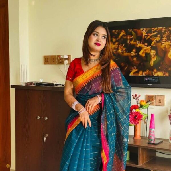 হাফসিল্ক নকশি পাইর শাড়ি