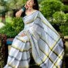 পিওর আড়ংয়ের কটন নকশি পাইর শাড়ী - Image 2